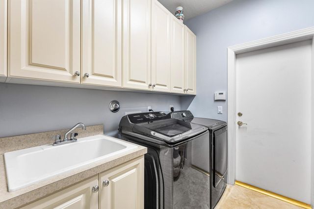 8850 Valhalla Drive, Delray Beach, FL 33446