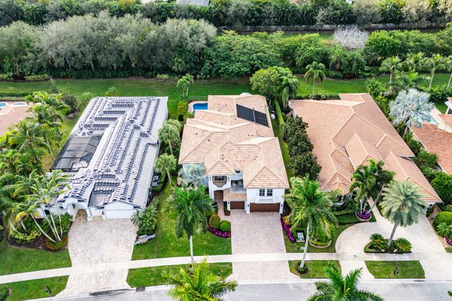 8850 Valhalla Drive, Delray Beach, FL 33446