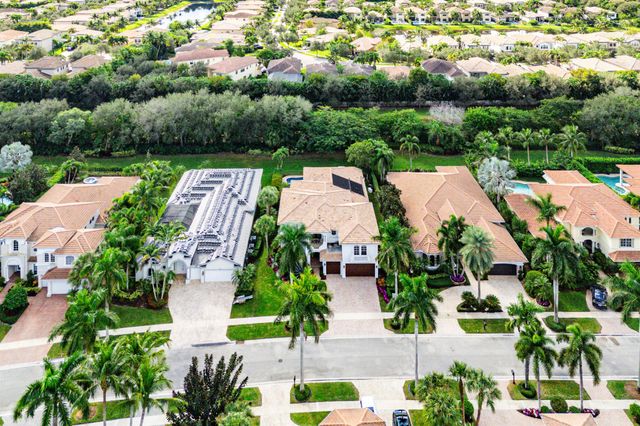 8850 Valhalla Drive, Delray Beach, FL 33446