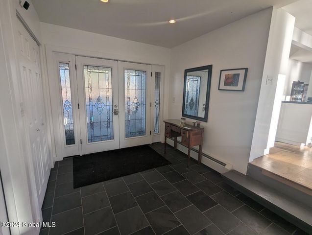 150 N Sunnyside, Queensbury, NY 12804