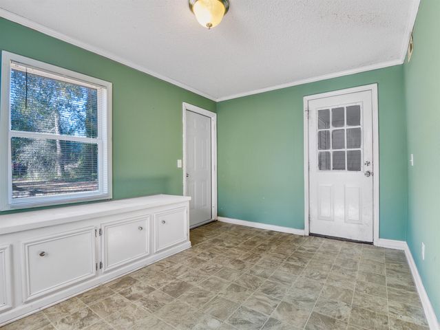 1220 3rd Ave., Kingstree, SC 29556