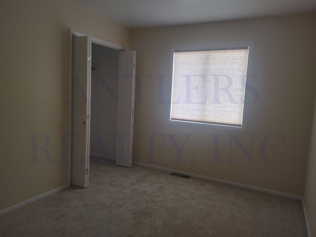 1102 Elm Ave, Cody, WY 82414 photo 9