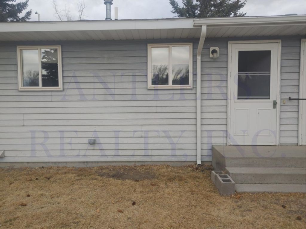 1102 Elm Ave, Cody, WY 82414 photo 10