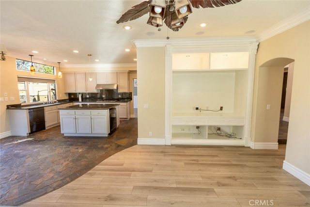 2605 Augusta, Tustin, CA 92782