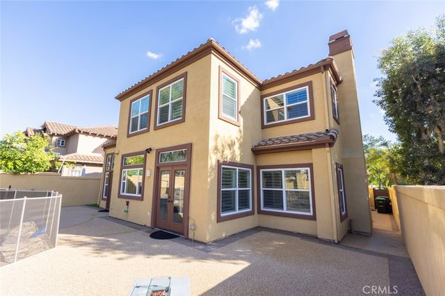 2605 Augusta, Tustin, CA 92782
