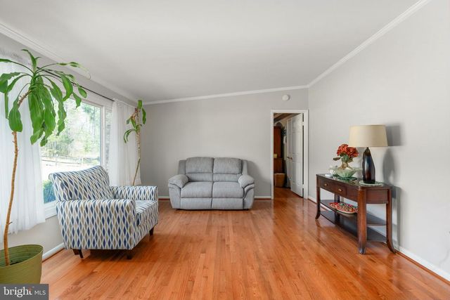 17250 STONEY KNOLL RD, King George, VA 22485