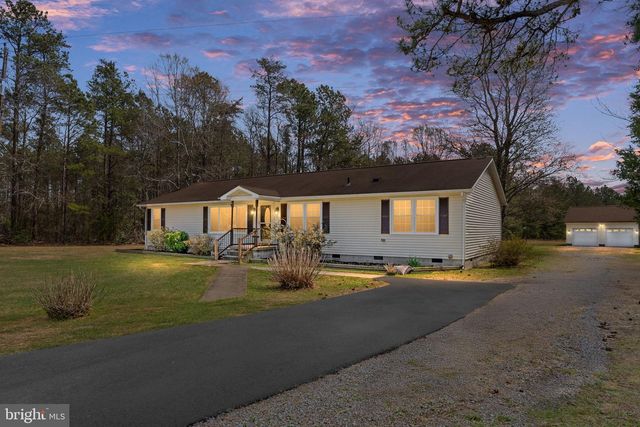 17250 STONEY KNOLL RD, King George, VA 22485