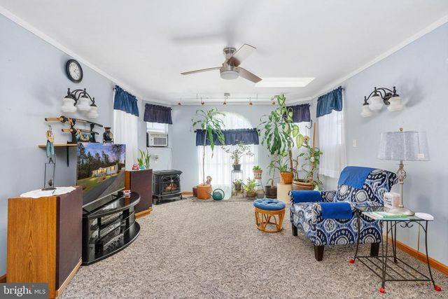 17250 STONEY KNOLL RD, King George, VA 22485