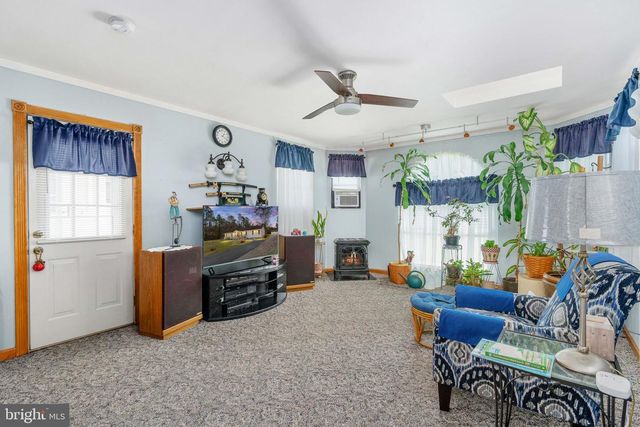 17250 STONEY KNOLL RD, King George, VA 22485
