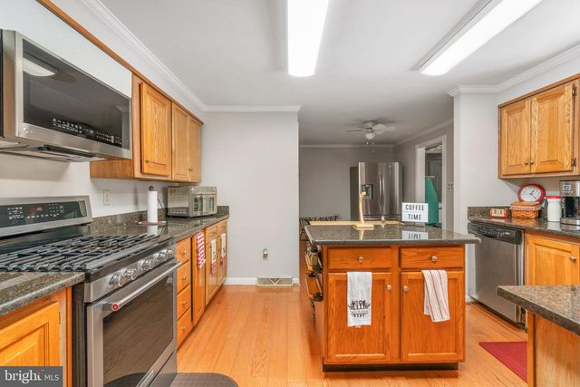 17250 STONEY KNOLL RD, King George, VA 22485