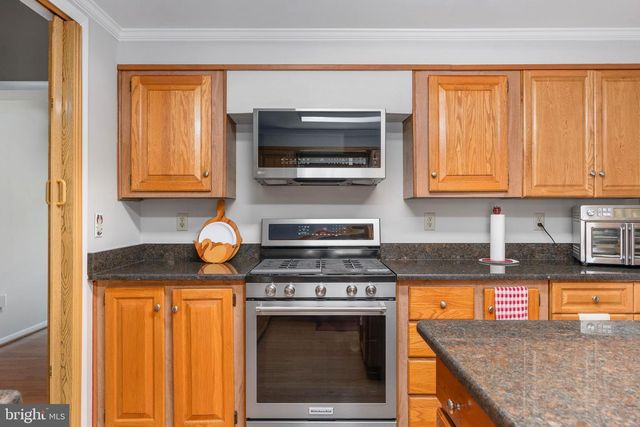 17250 STONEY KNOLL RD, King George, VA 22485