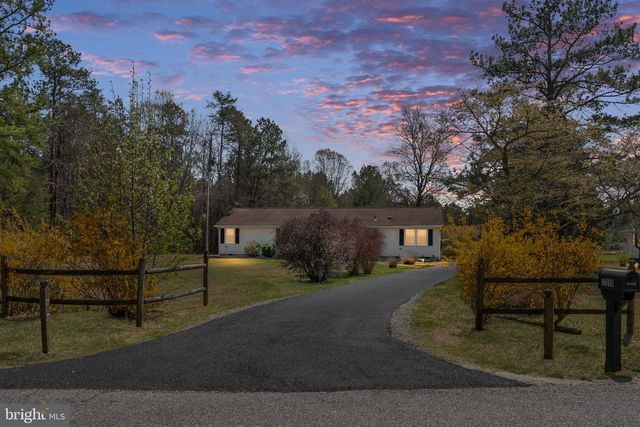 17250 STONEY KNOLL RD, King George, VA 22485