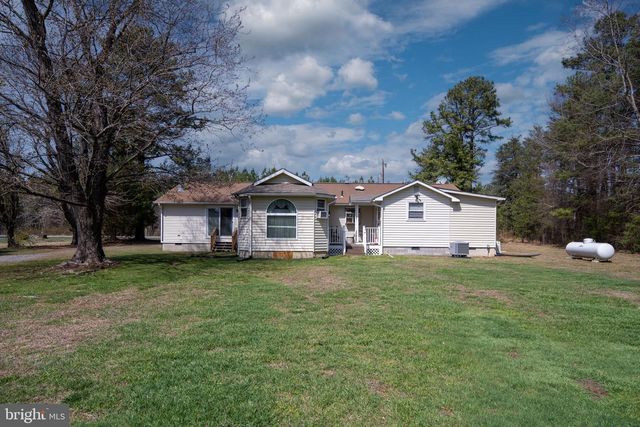 17250 STONEY KNOLL RD, King George, VA 22485