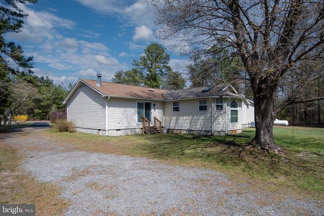 17250 STONEY KNOLL RD, King George, VA 22485