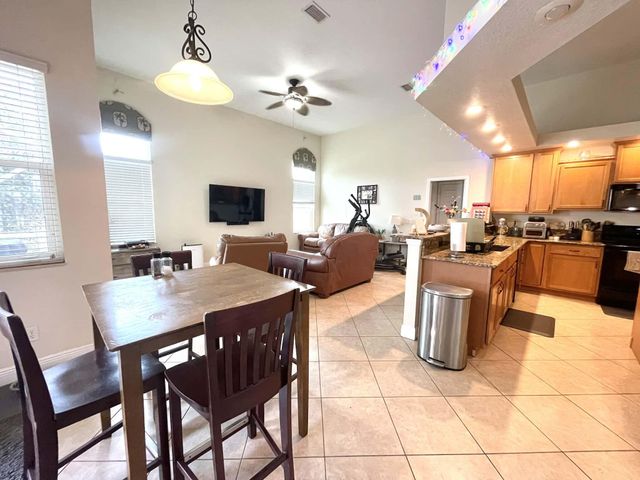 301 SW Buzby Court, Port St. Lucie, Port St Lucie, FL 34953