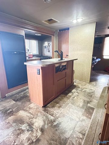 9 County Road 131, Cedar Bluff, AL 35959