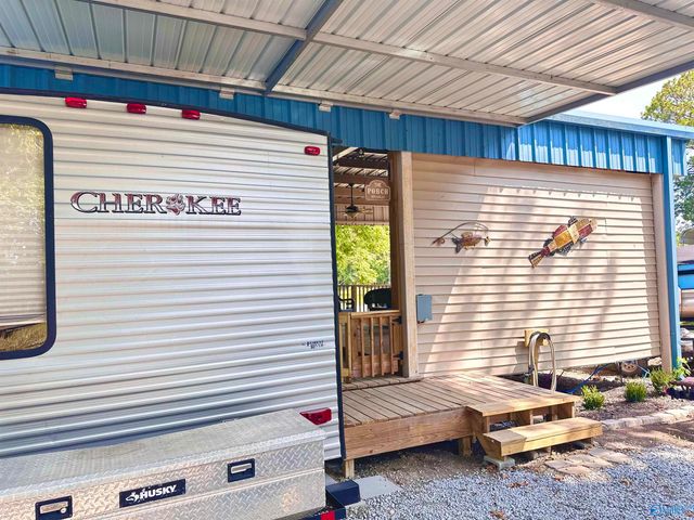 9 County Road 131, Cedar Bluff, AL 35959