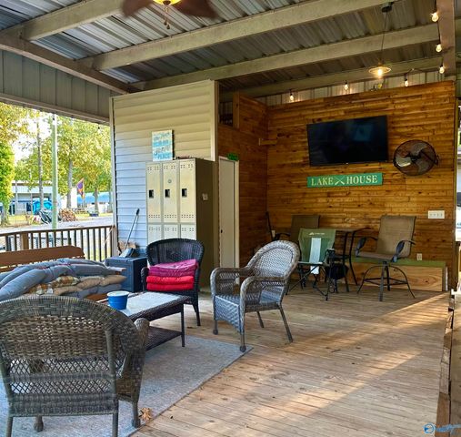 9 County Road 131, Cedar Bluff, AL 35959