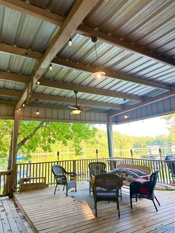 9 County Road 131, Cedar Bluff, AL 35959