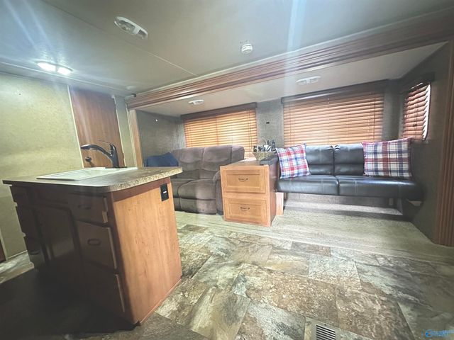 9 County Road 131, Cedar Bluff, AL 35959