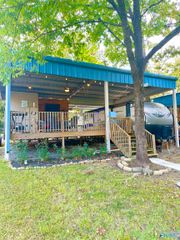 9 County Road 131, Cedar Bluff, AL 35959