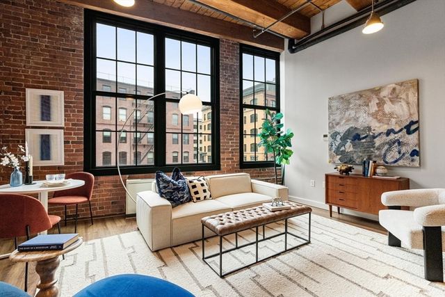 63 Melcher St. 301, Boston, MA 02210