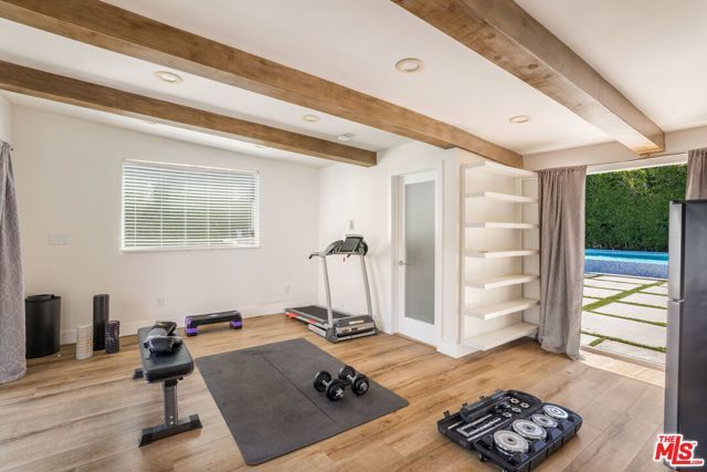 631 N Fuller Avenue, Los Angeles, CA 90036