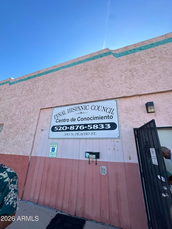 330 N Picacho Street, Casa Grande, AZ 85122 — photo 2