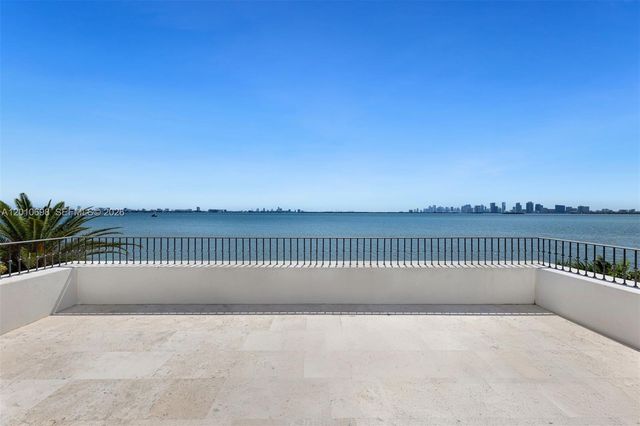 1460 S Treasure Dr, North Bay Village, FL 33141