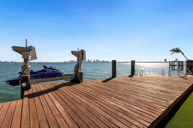 1460 S Treasure Dr, North Bay Village, FL 33141