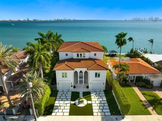 1460 S Treasure Dr, North Bay Village, FL 33141