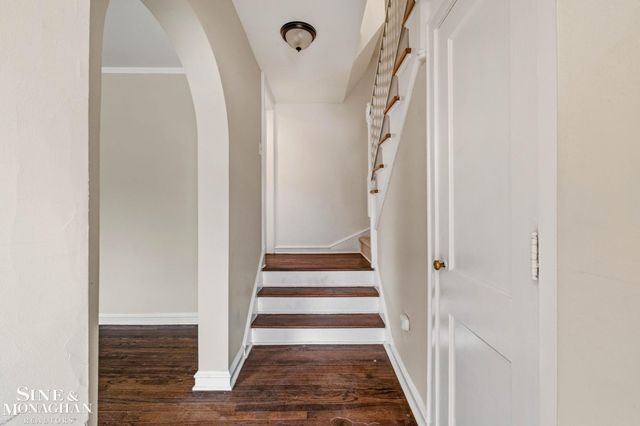 377 Rivard Boulevard, Grosse Pointe, MI 48230