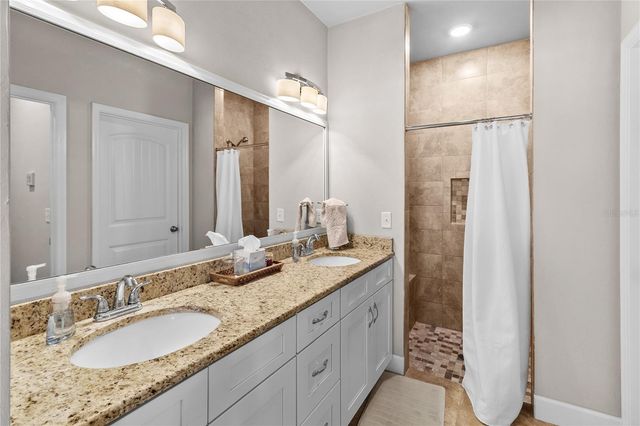 1852 SW 246TH DRIVE, Newberry, FL 32669