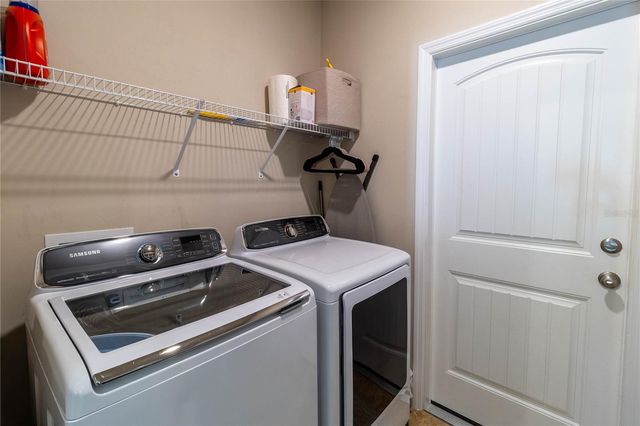 1852 SW 246TH DRIVE, Newberry, FL 32669