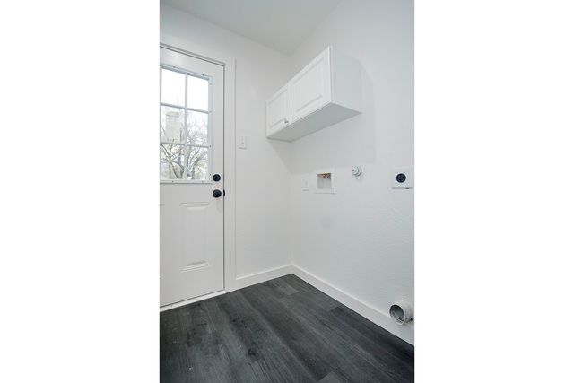 305 College Street, Farmersville, TX 75442