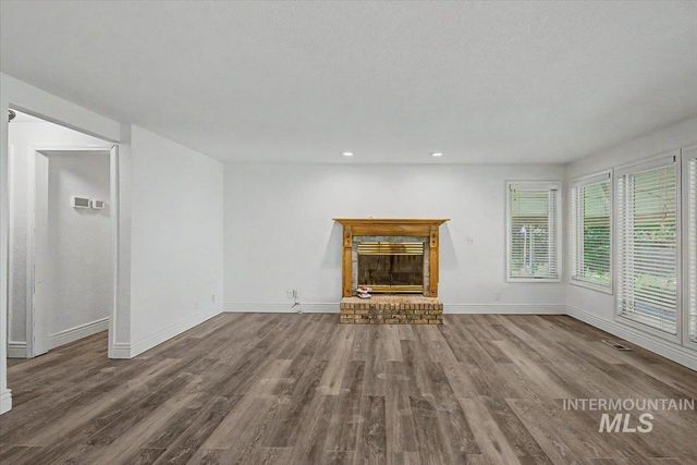 4375 N Marcliffe Pl, Boise, ID 83704