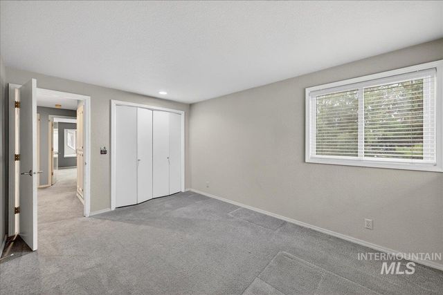 4375 N Marcliffe Pl, Boise, ID 83704