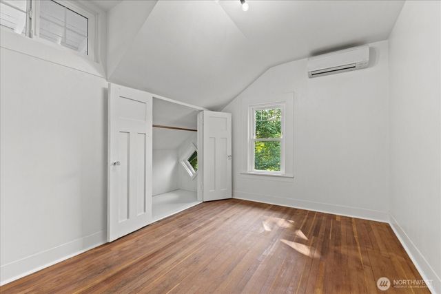 22767 Francis Road, Mount Vernon, WA 98273