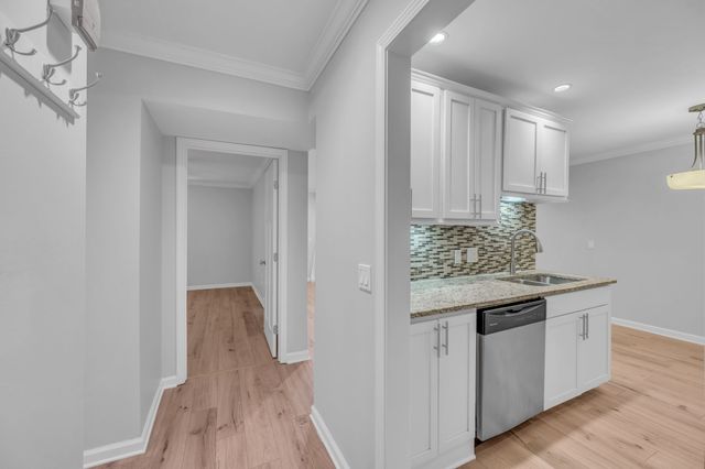 4425 Westlawn Dr Apt A102, Nashville, TN 37209