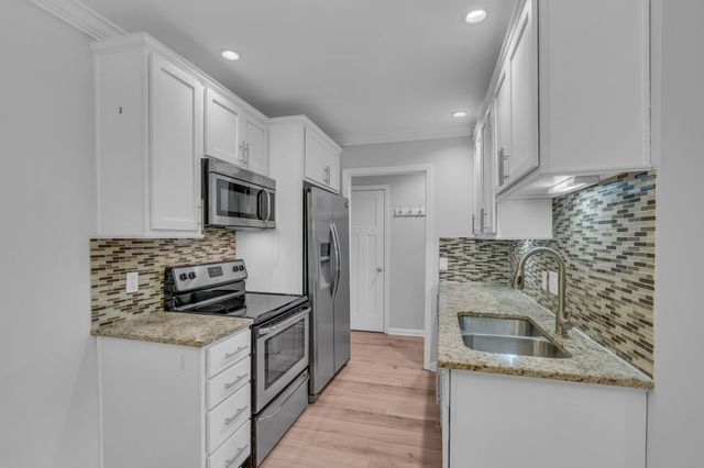 4425 Westlawn Dr Apt A102, Nashville, TN 37209