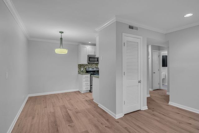 4425 Westlawn Dr Apt A102, Nashville, TN 37209