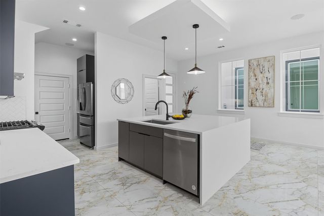 2939 El Fenice Lane, Houston, TX 77057