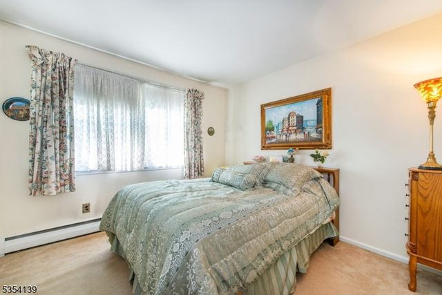 65 Brandon Ave, Wayne Twp., NJ 07470
