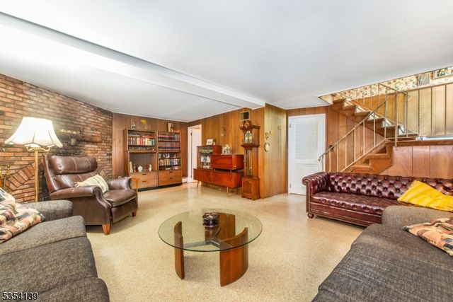65 Brandon Ave, Wayne Twp., NJ 07470