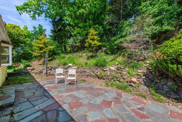 65 Brandon Ave, Wayne Twp., NJ 07470