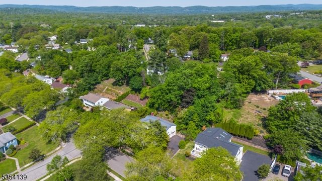 65 Brandon Ave, Wayne Twp., NJ 07470