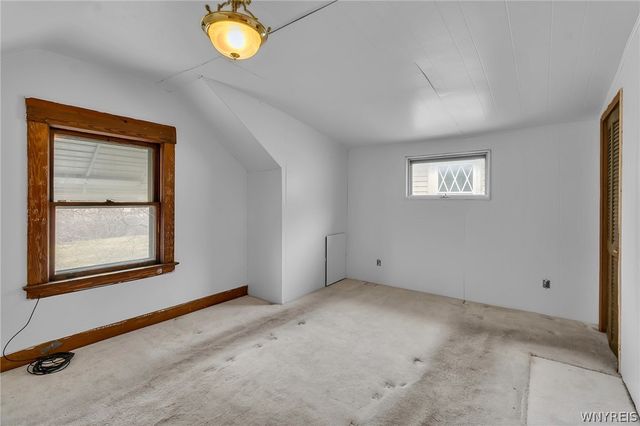 633 33rd Street, Niagara Falls, NY 14301