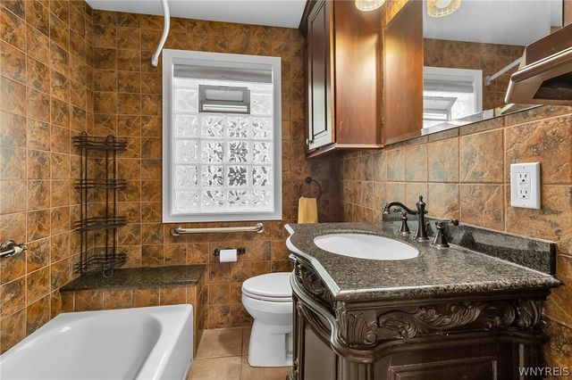 633 33rd Street, Niagara Falls, NY 14301