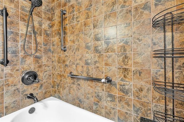 633 33rd Street, Niagara Falls, NY 14301