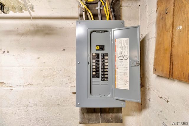 633 33rd Street, Niagara Falls, NY 14301